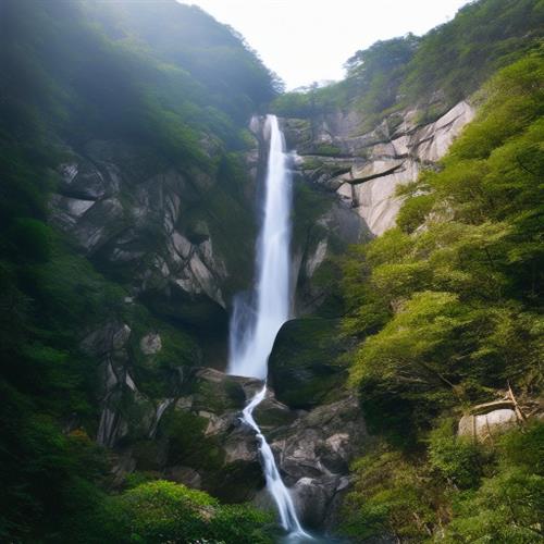 天堂寨旅游指南：100余道壮观瀑布等待您的探索